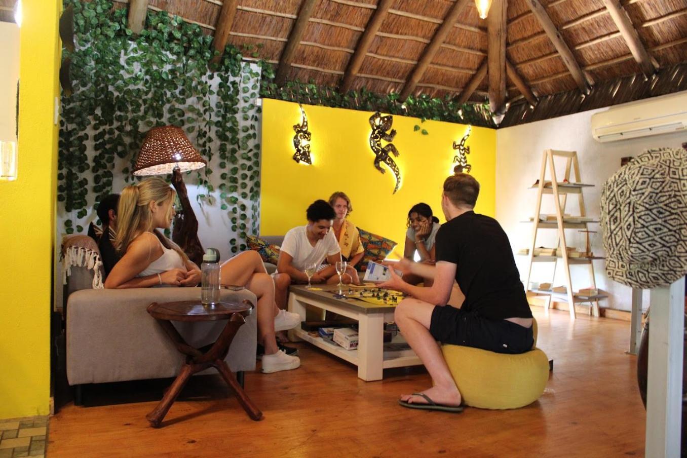 Kruger Park Hostel Marloth Park Exterior foto