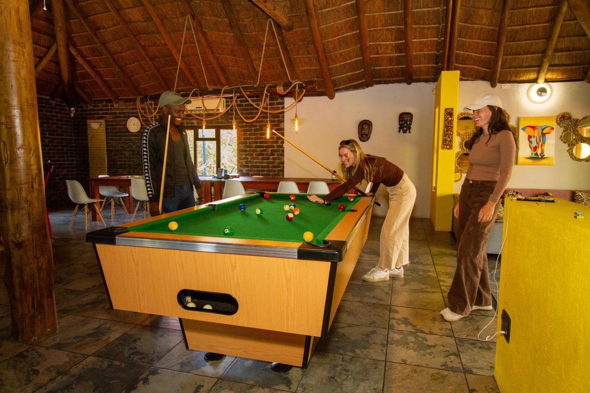 Kruger Park Hostel Marloth Park Exterior foto