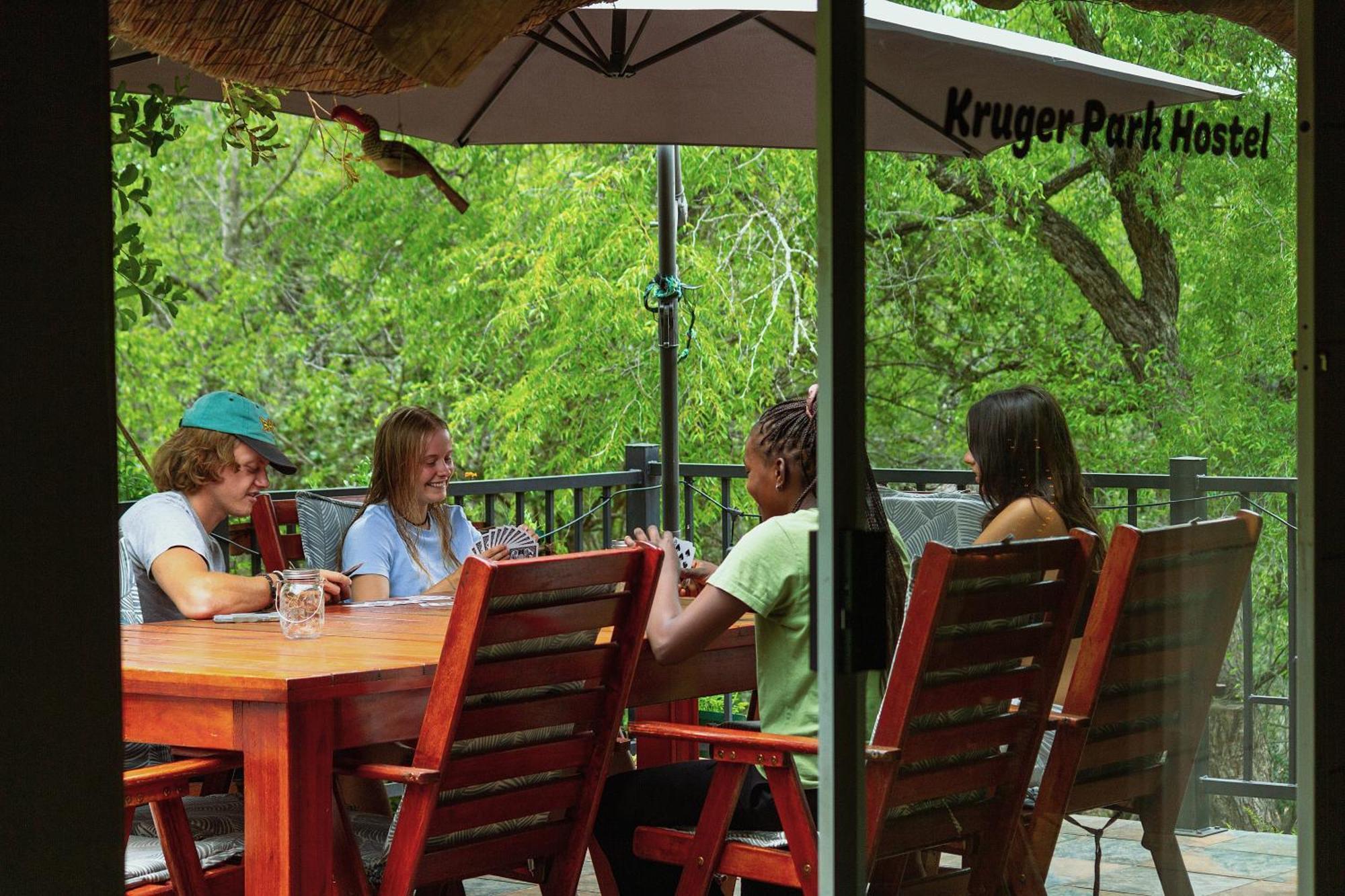 Kruger Park Hostel Marloth Park Exterior foto
